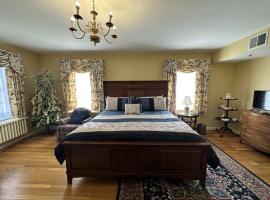 Montague Inn Bed & Breakfast，位于萨吉诺的酒店