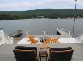 Lakefront Haven on Greenwood Lake，位于West Milford的酒店