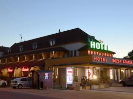 洛萨科萨达酒店，位于海吉什豪洛姆的酒店