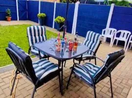 Spacious and Stylish Home, perfect for groups Tilbury