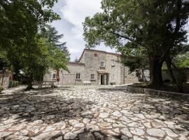 Tenuta Dafne，位于Vinchiaturo的酒店
