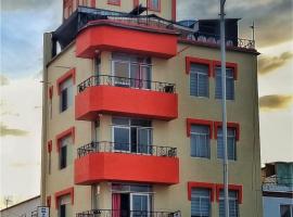 Hotel Avenida Real，位于布加的酒店