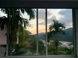 Cabaña Panorama Vista al cañón del Rio Guatiquia