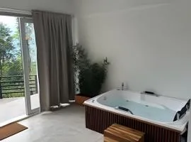 Cabaña en la Montaña con Jacuzzi
