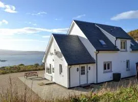 Lily Lodge - Uk31958