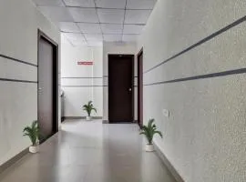 FabHotel Emirates Inn