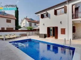 Amelia Beach Villa wpool -500mfrombeach