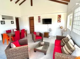 Magnifique Villa avec terrasse et jardin XXL