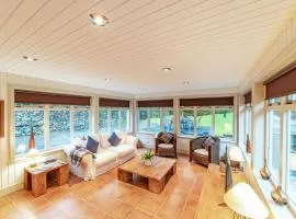 Mid Lodge, Penninghame Estate