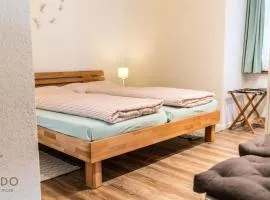 Annas Place im Haus zer Briggu Saas-Grund