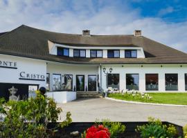 Hotel Monte Cristo，位于Hoeselt的酒店