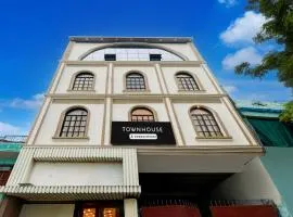 Townhouse Varanasi Railway Junction