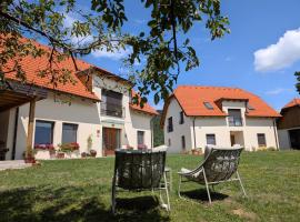 Hi&scaron;a na Ravnah，位于Pi&scaron;ece的低价酒店