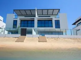 Silk Valley - Luxury 4B near Al Hamriyah