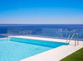 Apartment Bayviewhill Luxury free Spa & Padle by Interhome