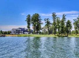Natural Hotel-Ostróda-basen na III kondygnacji-pokoje wellness z saunami