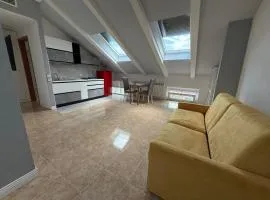 COZY APARTMENT NEAR MiLAN