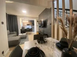 Under Renovation - Le Dauphin Villa 3 Bedroom 5min Walk to Beach - LB2
