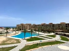 Chalet in Sahl Hasheesh with Beach Access