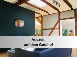 Gut Bisdorf Eixen - Mache Urlaub und werde Gutshausretter，位于Eixen的酒店