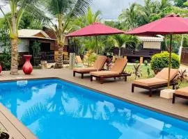 Charming House in Albion with Shared Pool