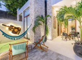 FREE PRIVATE PARKING Casa Bolero en Santa Lucía Centro Mérida