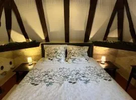 Pigeonnier de Claire Fontaine