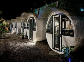 Koru Boutique Hostel Uvita，位于乌维塔的酒店