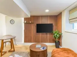 7even Clouds Éclair- Cozy basement nest near NE DC