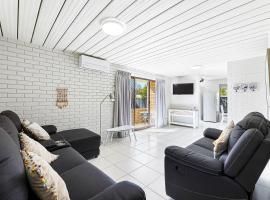 Apollo Unit 28 Ground Floor，位于纳鲁马的酒店