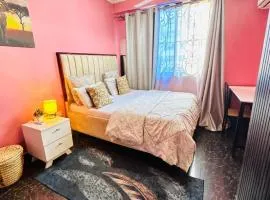 Elegant & Modern 3-Bedroom Apartment Central Downtown Escape