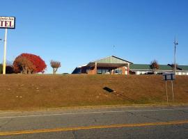 Lake Eufaula Inn & Suites，位于舍科塔的酒店