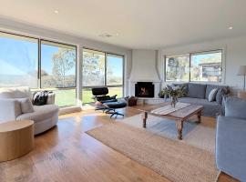 4BR Retreat Near McLaren Vale Wineries Adelaide，位于Clarendon的酒店
