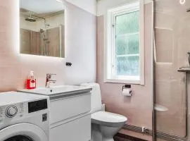 2 Bedroom Gorgeous Home In Broaryd