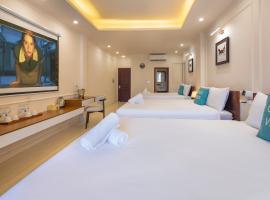 Diamond Crown Hotel，位于胡志明市的酒店