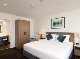 Oaks Auckland Hotel