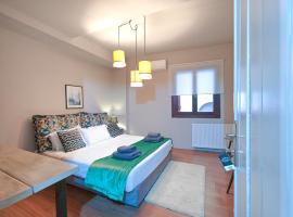 Spa Guest House by White Hills in the Heart of Arachova，位于阿拉霍瓦的Spa酒店