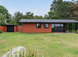 3 Bedroom Cozy Home In Martofte