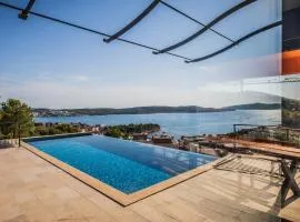 Villa sea, sun and fun