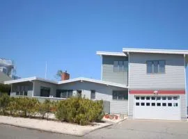 Bay Front Home In Loveladies,