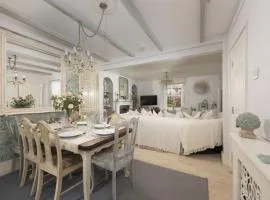 Almond Cottage