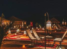 oracle desert camp，位于Merdani的酒店