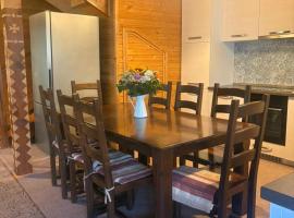 Forest & Lake House，位于Dumbrăviţa的别墅