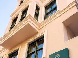 Emerald Mansion Hotel