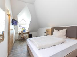 Hotel Casa Nostra，位于施洛斯霍尔特-斯图肯布罗克的酒店