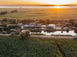 WPO - WILD PIKE OASIS，位于Caraorman的酒店