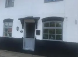 Quay Cottage River view