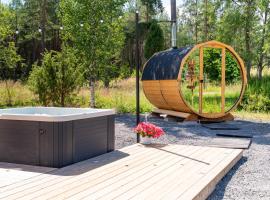 Himos Stonelake - two saunas and a hot tub，位于耶姆赛的酒店