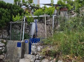 The view house Lučano，位于Vidović的酒店