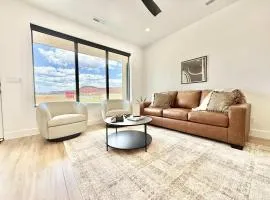 Grand G4 at Catori Stunning Kanab Family Friend Townhome